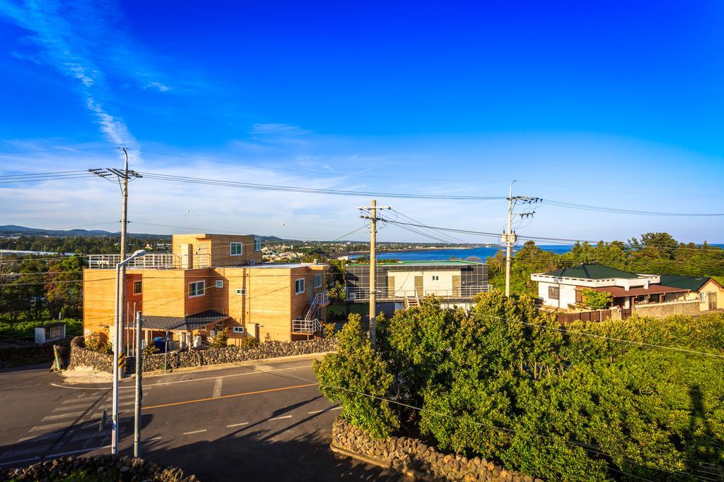 Gloryhill Pension Seogwipo Exterior photo